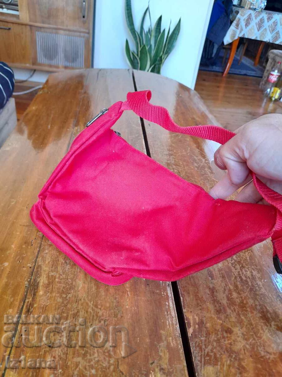 Livrarea Geantă veche Marlboro