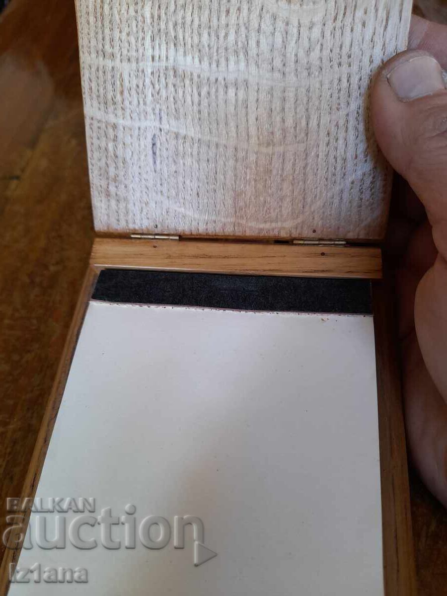 Caiet vechi din lemn - 6