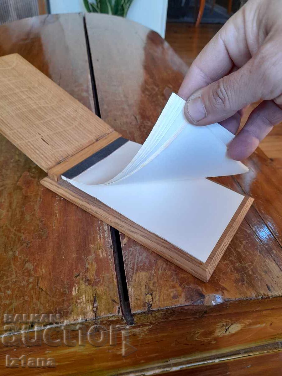 Caiet vechi din lemn - 7