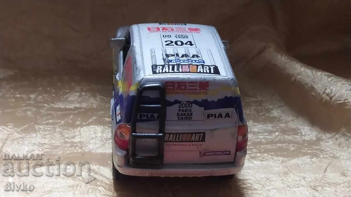 Auction Trolley Paris - Dakar Auction Trolley Paris - Dakar