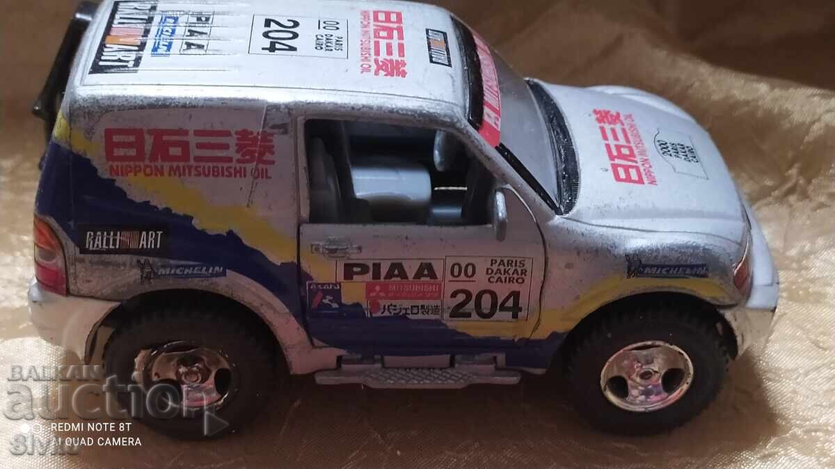 Delivery of Trolley Paris - Dakar Delivery of Trolley Paris - Dakar