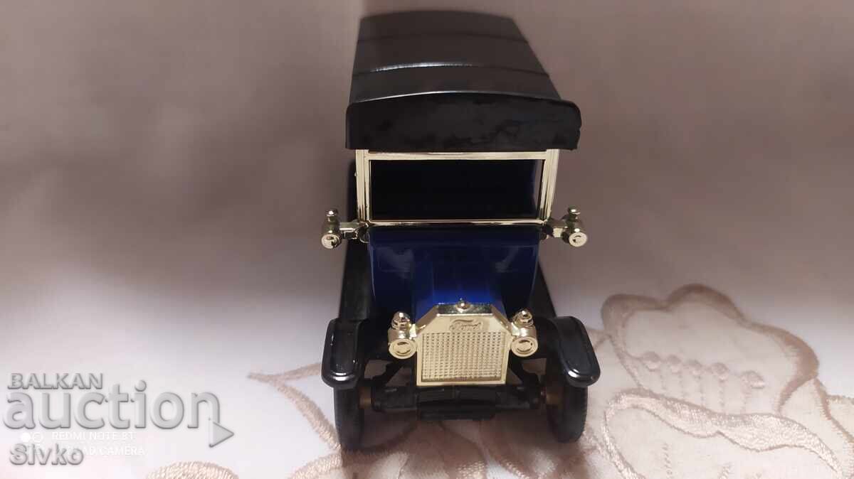 English postal cart with price 9.99 BGN | € 5.11 English postal cart with price 9.99 BGN | € 5.11