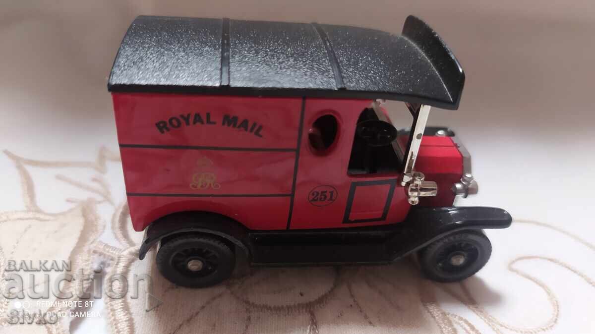 Auction Royal Mail retro model trolley Auction Royal Mail retro model trolley