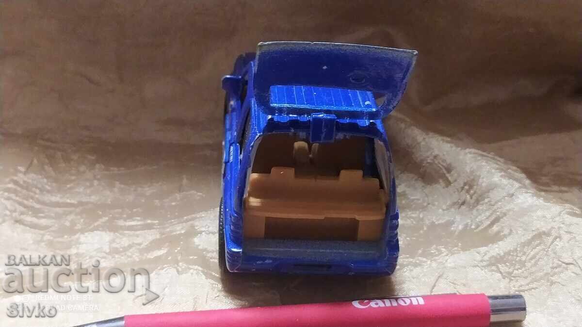 Mitsubishi Pajero stroller with opening doors and hood with price 2.99 BGN | € 1.53 Mitsubishi Pajero stroller with opening doors and hood with price 2.99 BGN | € 1.53