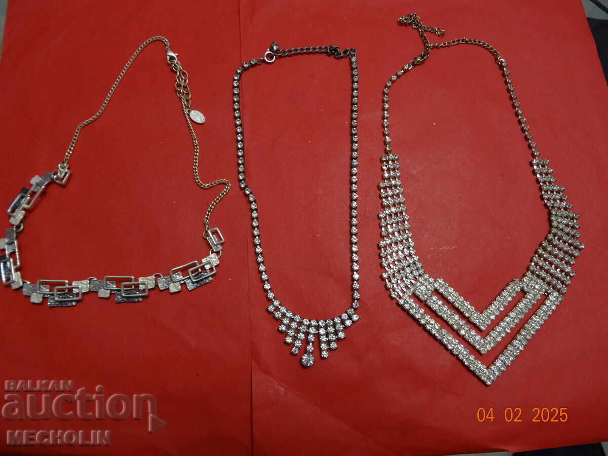 OLD NECKLACES JEWELRY LOT 1 OLD NECKLACES JEWELRY LOT 1