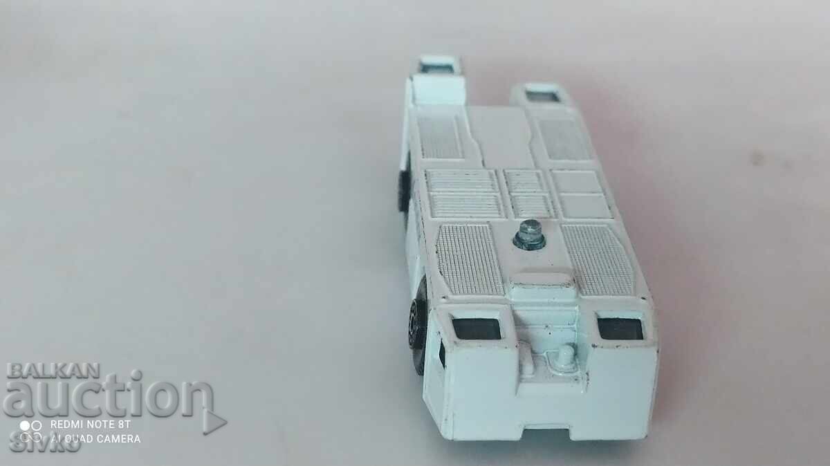 Δημοπρασία Τρόλεϊ ειδικού οχήματος Δημοπρασία Τρόλεϊ ειδικού οχήματος