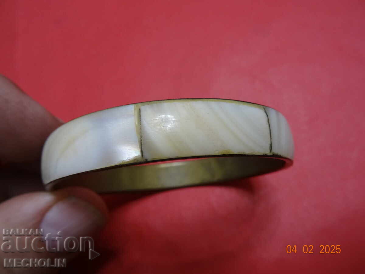 Delivery of OLD PEARL BRACELET JEWELRY