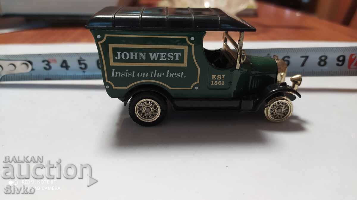 Vintage model stroller with price 9.99 BGN | € 5.11