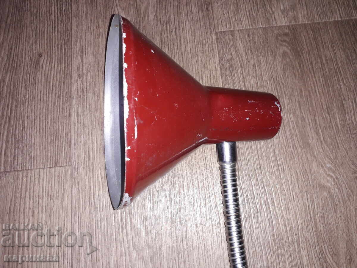 Delivery of OLD TABLE LAMP