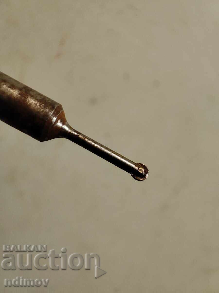 Аукцион Часовникарски инструмент Аукцион Часовникарски инструмент