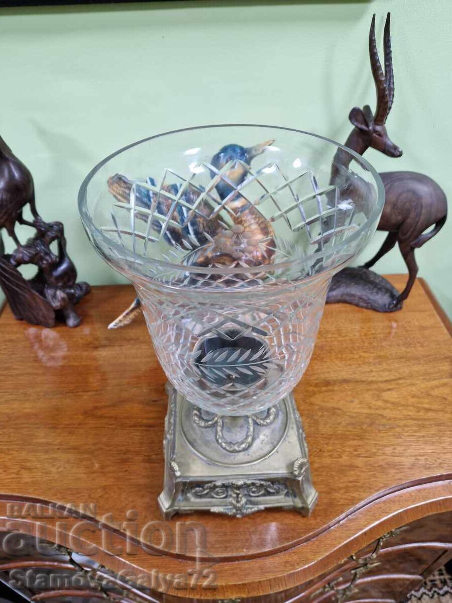 Auction Unique large crystal bowl vase bronze base Auction Unique large crystal bowl vase bronze base
