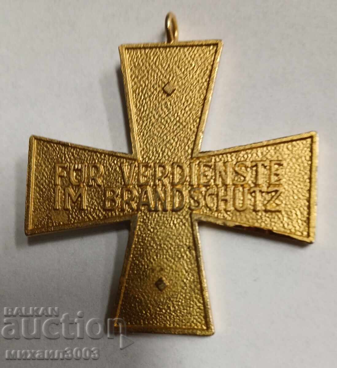 ORDINUL DE MERIT GERMAN ÎN SECURITATEA LA INCENDII cu preț 60.00 BGN | € 30.68 ORDINUL DE MERIT GERMAN ÎN SECURITATEA LA INCENDII cu preț 60.00 BGN | € 30.68