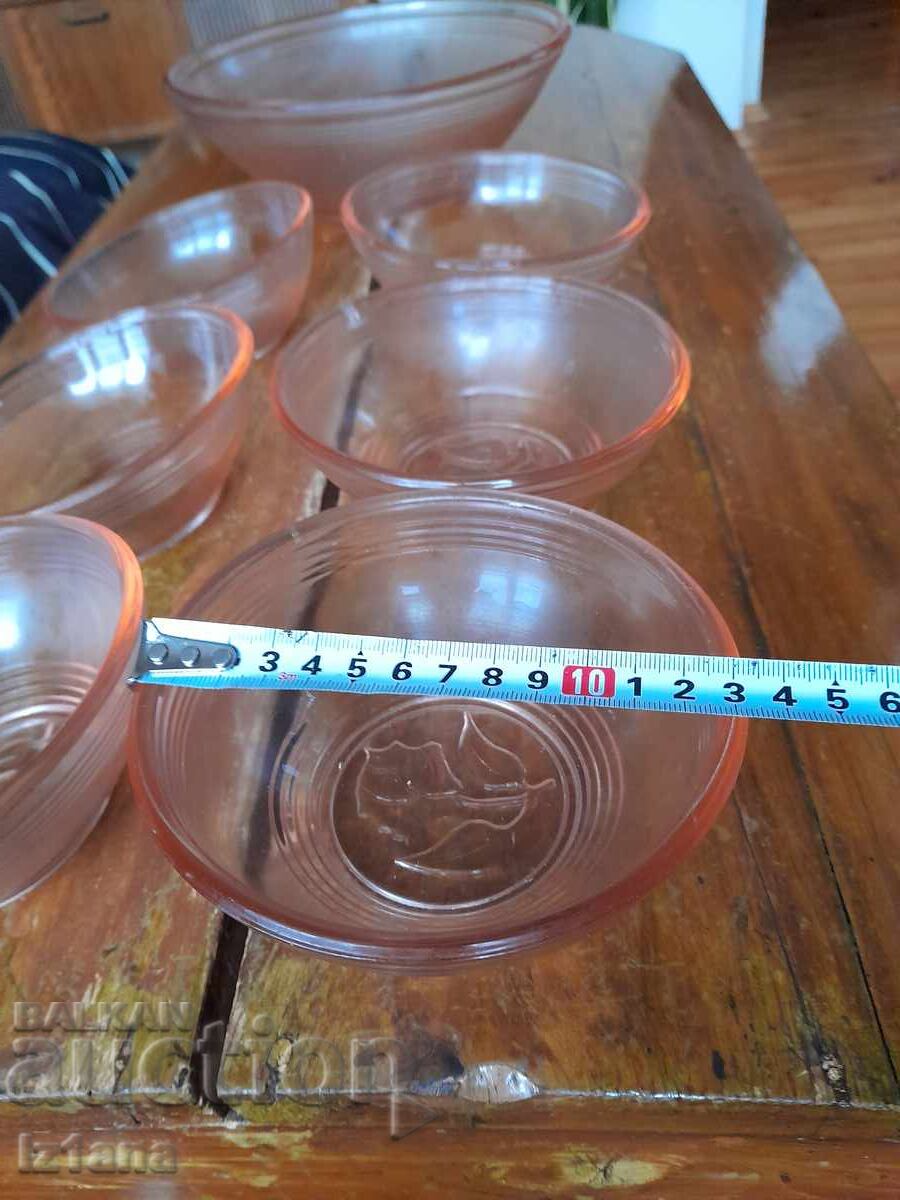 Auction Old set of glass bowls Auction Old set of glass bowls