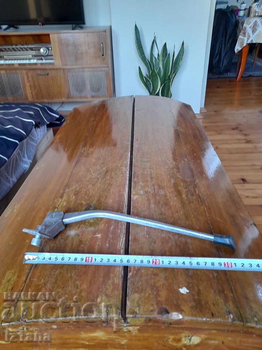 Stand pentru biciclete, bicicletă cu preț 32.00 BGN | € 16.36 Stand pentru biciclete, bicicletă cu preț 32.00 BGN | € 16.36