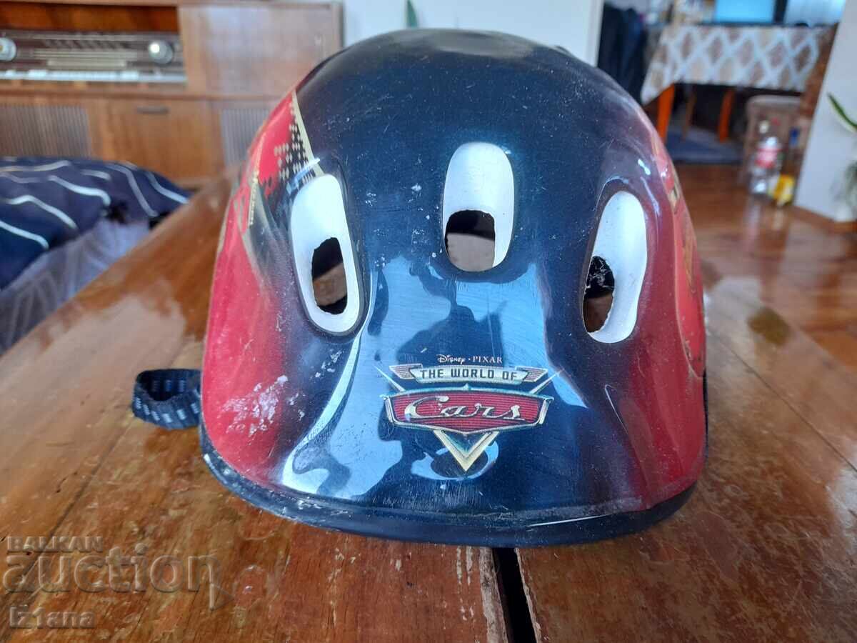 Κράνος ποδηλάτου για ηλικιωμένο παιδί με τιμή 11.00 BGN | € 5.62 Κράνος ποδηλάτου για ηλικιωμένο παιδί με τιμή 11.00 BGN | € 5.62