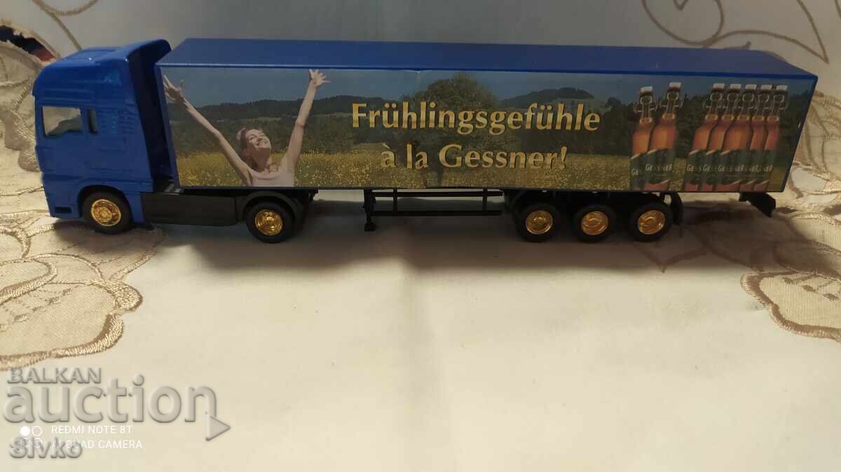 Παράδοση TIR καροτσάκι φορτηγού μπύρας Παράδοση TIR καροτσάκι φορτηγού μπύρας