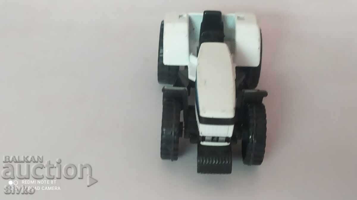 Tractor trolley with price 1.99 BGN | € 1.02 Tractor trolley with price 1.99 BGN | € 1.02