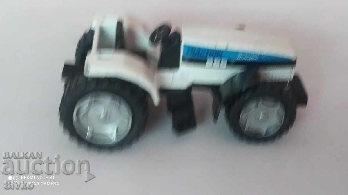 Auction Tractor trolley Auction Tractor trolley