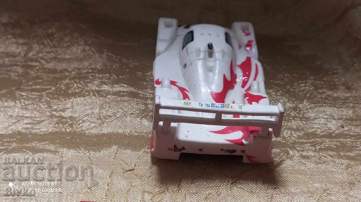 Delivery of Futuristic cart Delivery of Futuristic cart