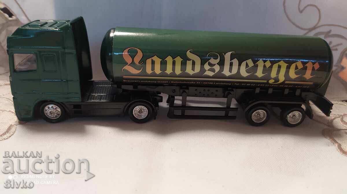 Delivery of Beer tank cart Delivery of Beer tank cart