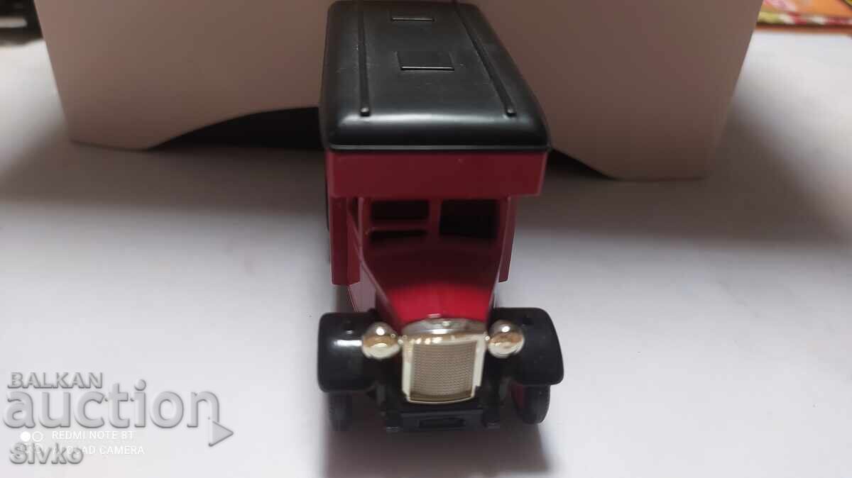 Trolley, English ROYAL MAIL on DAYS CONE with price 9.99 BGN | € 5.11