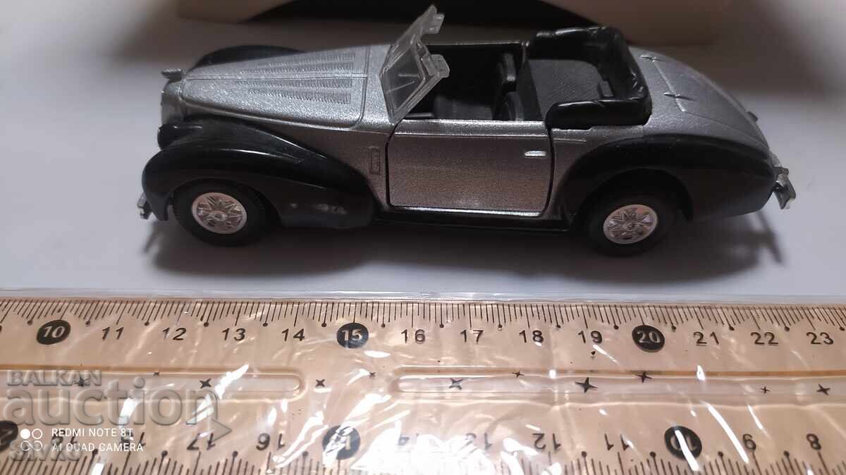 Δημοπρασία Τρόλεϊ, ανοίγοντας πόρτες