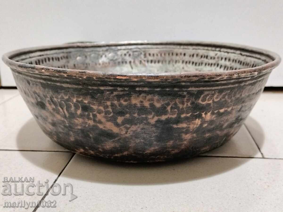 Old tin pan, frying pan, saucer, bowl, copper vessel, copper - 7