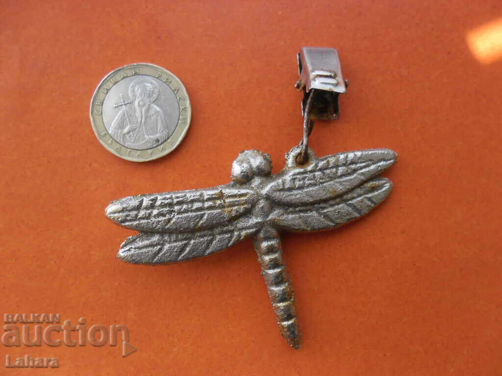 Delivery of Metal dragonfly pendant Delivery of Metal dragonfly pendant