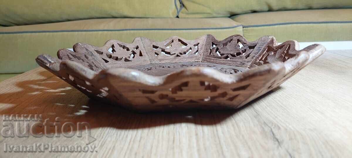 Auction  Woodcarving for connoisseurs