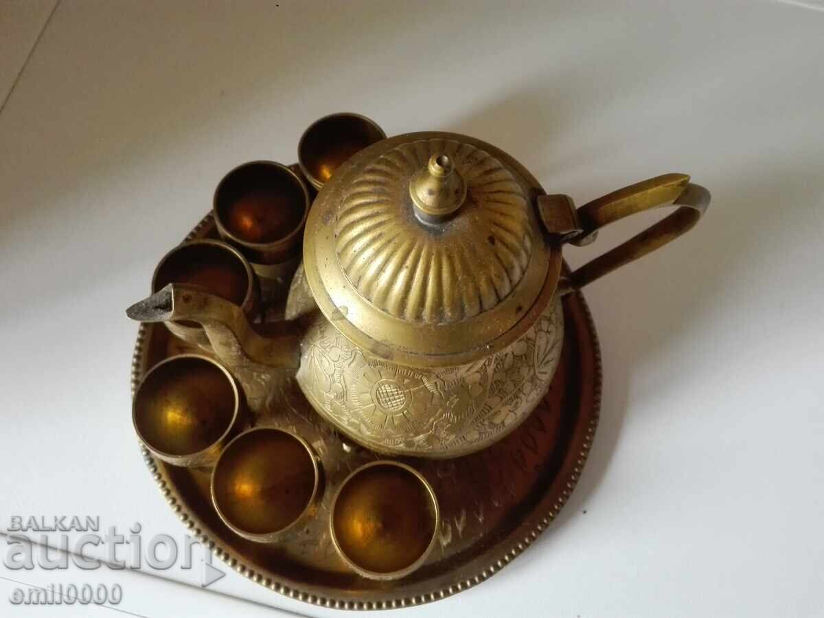 Όμορφη παλιά υπηρεσία ορείχαλκου. με τιμή 79.99 BGN | € 40.90