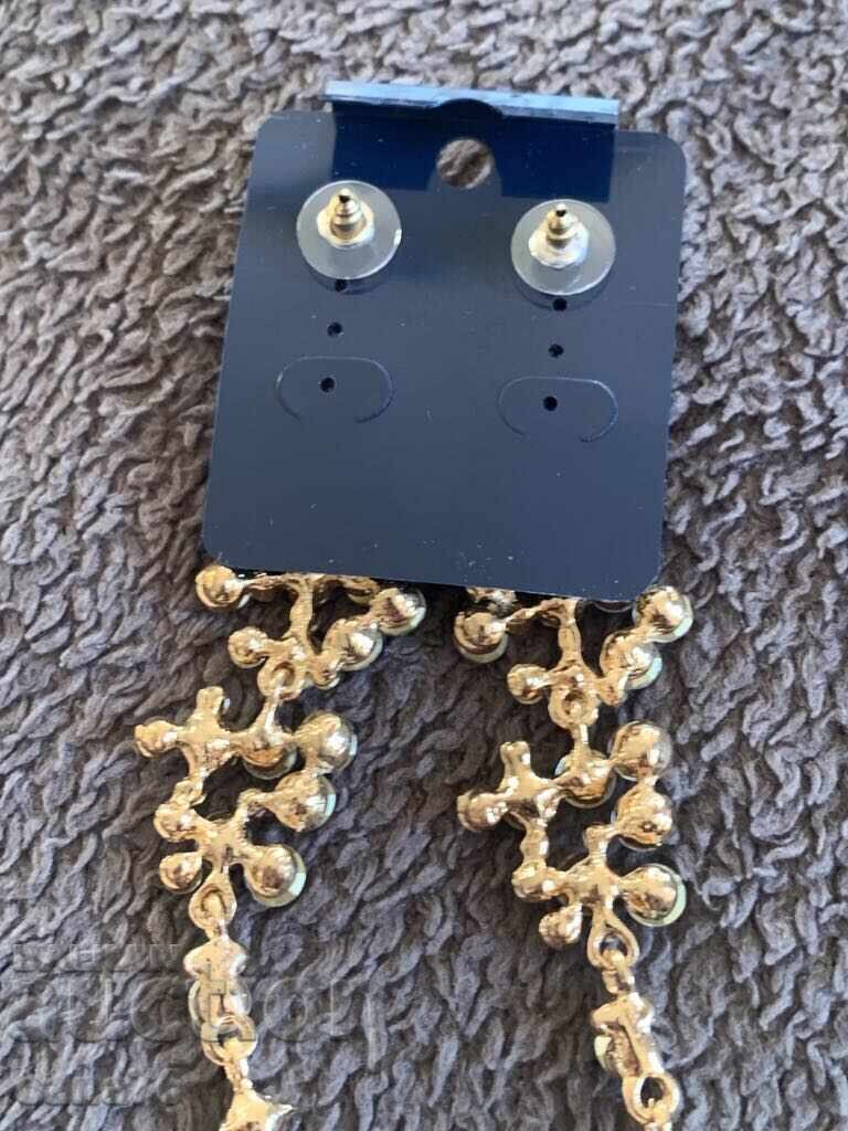 Delivery of Beautiful new women's earrings-5