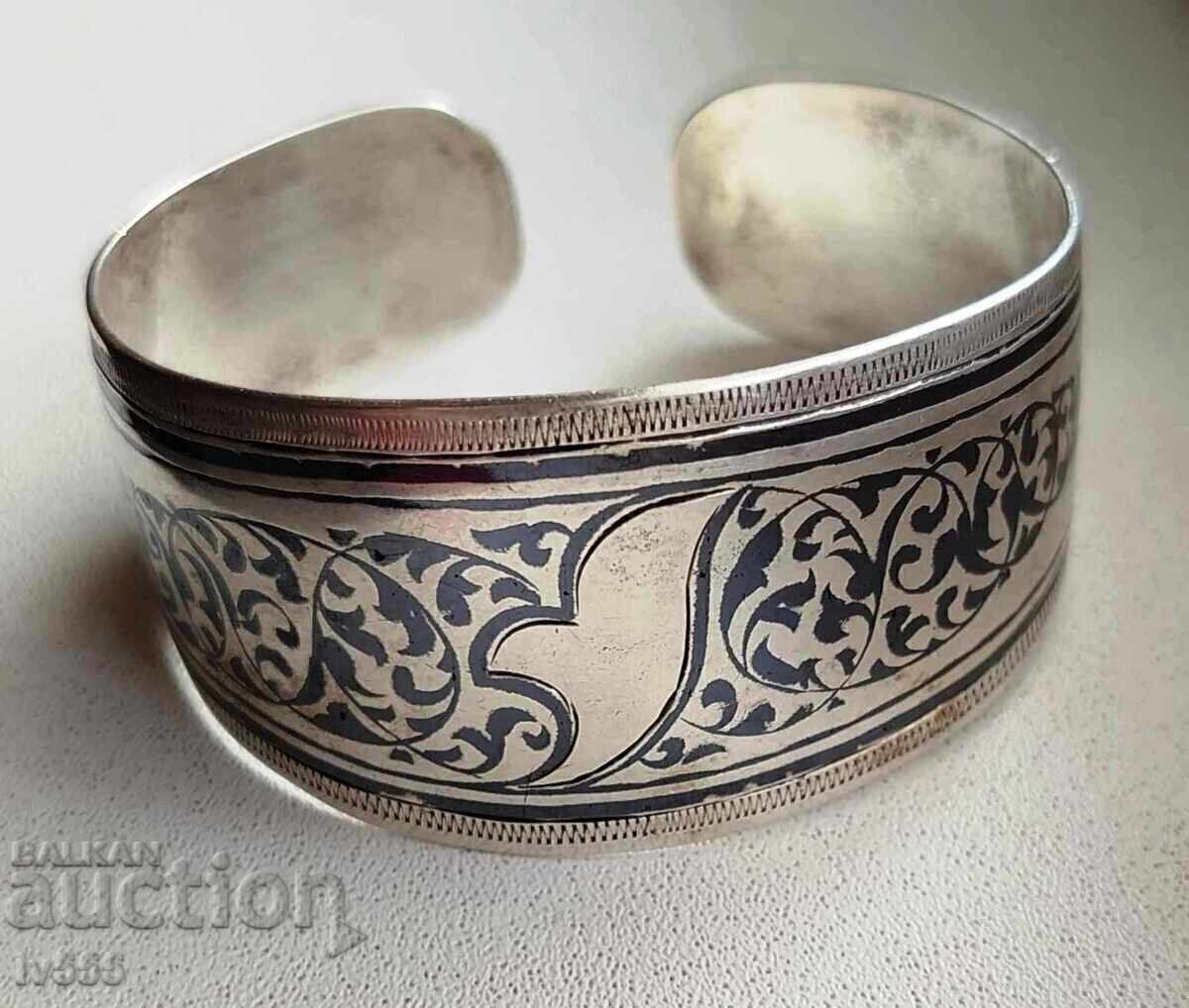 OLD AUTHENTIC SOVIET SILVER-NIEL BRACELET FOR WEARING OLD AUTHENTIC SOVIET SILVER-NIEL BRACELET FOR WEARING