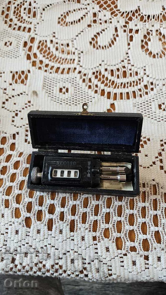 Licitație RETRO - COUNTER Licitație RETRO - COUNTER