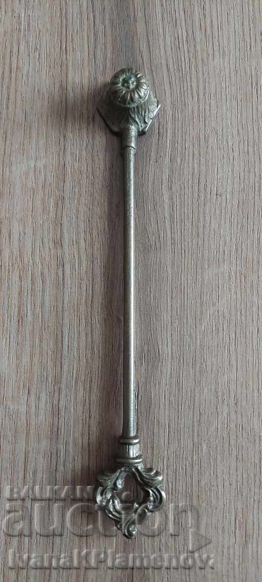 Bronze candle snuffer for connoisseurs Bronze candle snuffer for connoisseurs