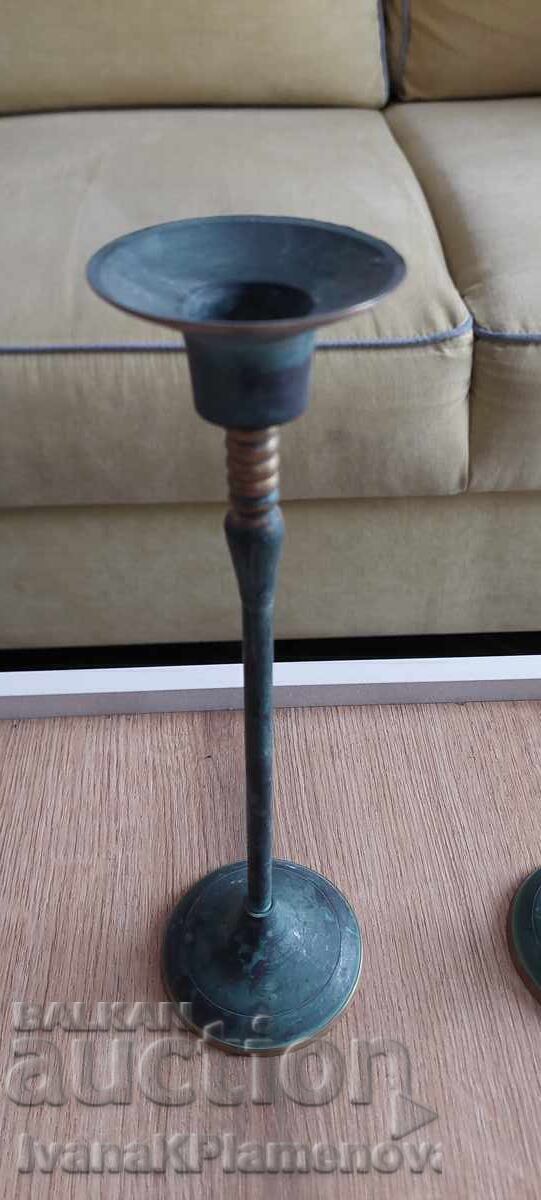 Sfeșnice din alamă, două bucăți, pentru cunoscători - 7