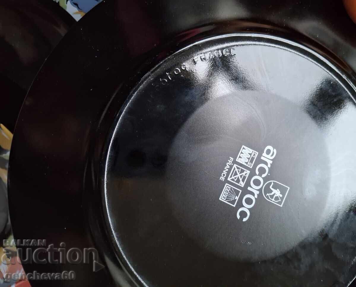 Licitație Set de farfurii frantuzesti colorate, Arcopal