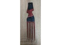 Sculptură în lemn pentru cunoscători