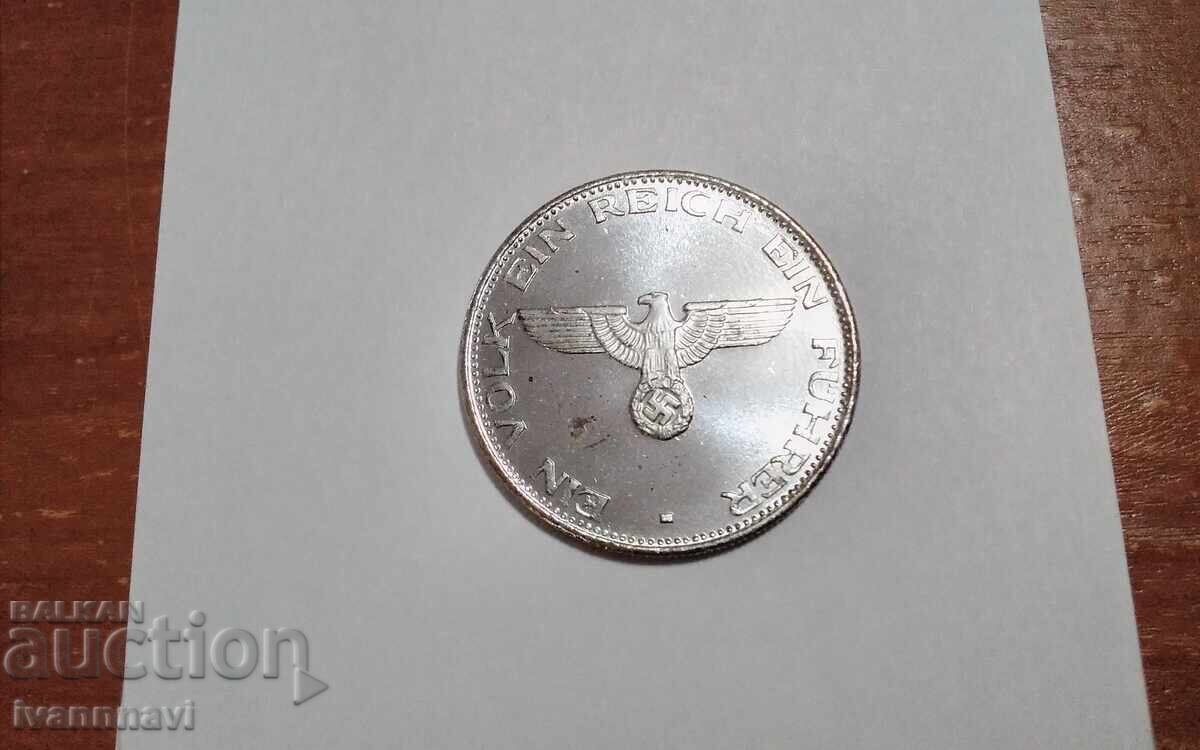 Anniversary Edition Hitler with price 100.00 BGN | € 51.13