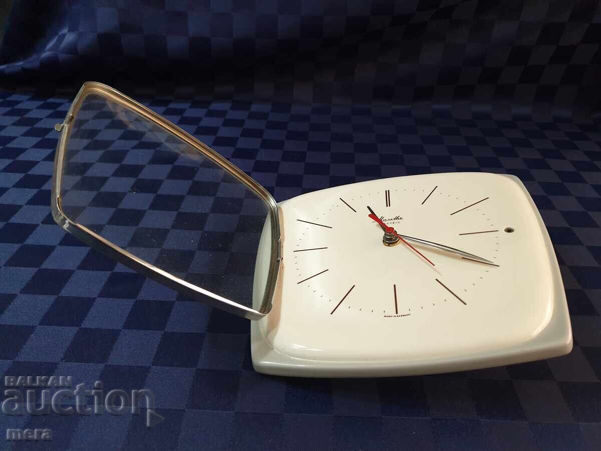 Auction Mauthe porcelain cabinet trapezoidal clock Auction Mauthe porcelain cabinet trapezoidal clock