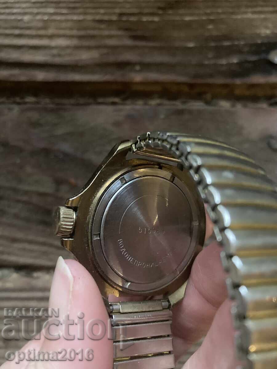 Watch with price 65.00 BGN | € 33.23 Watch with price 65.00 BGN | € 33.23