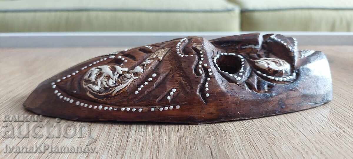 Delivery of Wood carving Africa for collectors Delivery of Wood carving Africa for collectors