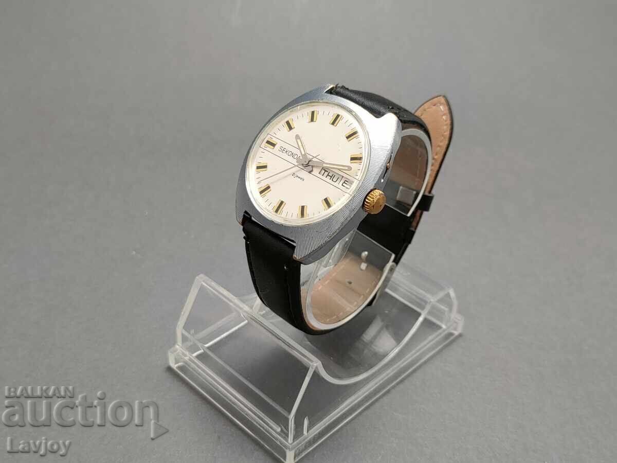 Auction ☭ Glory ☭ Sekonda*** retro model Auction ☭ Glory ☭ Sekonda*** retro model