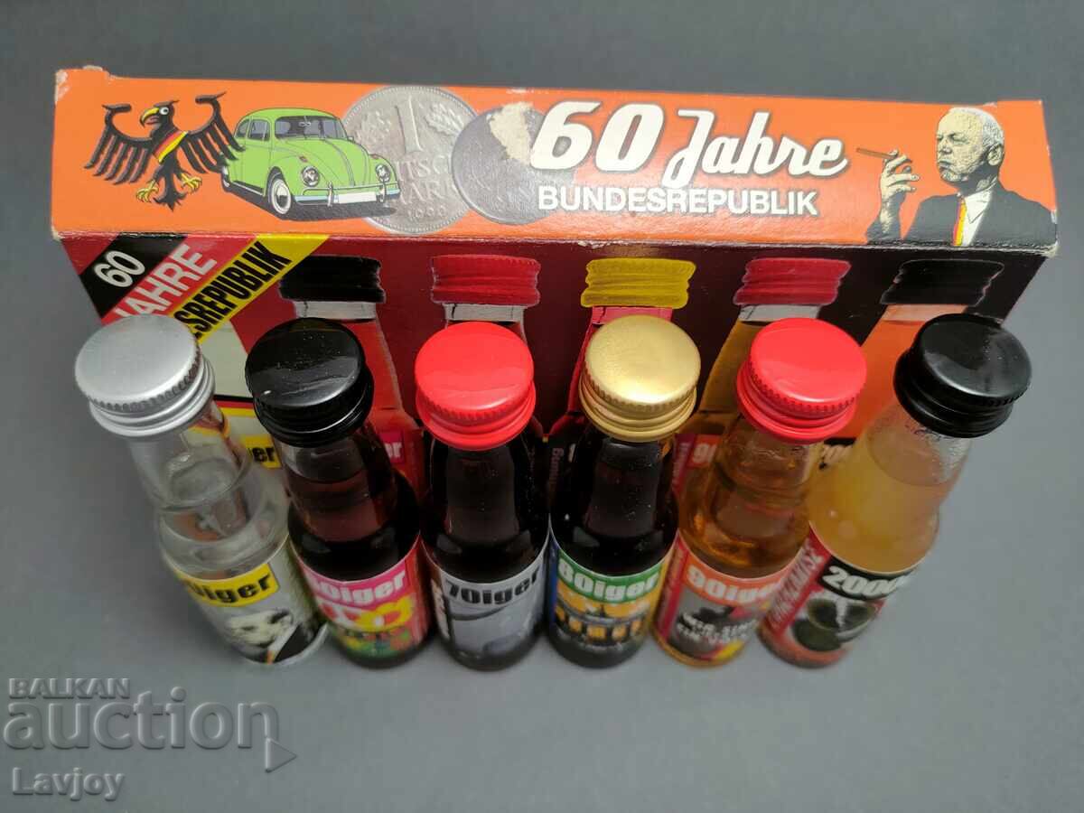 Collectible mini alcohol bottles - 7