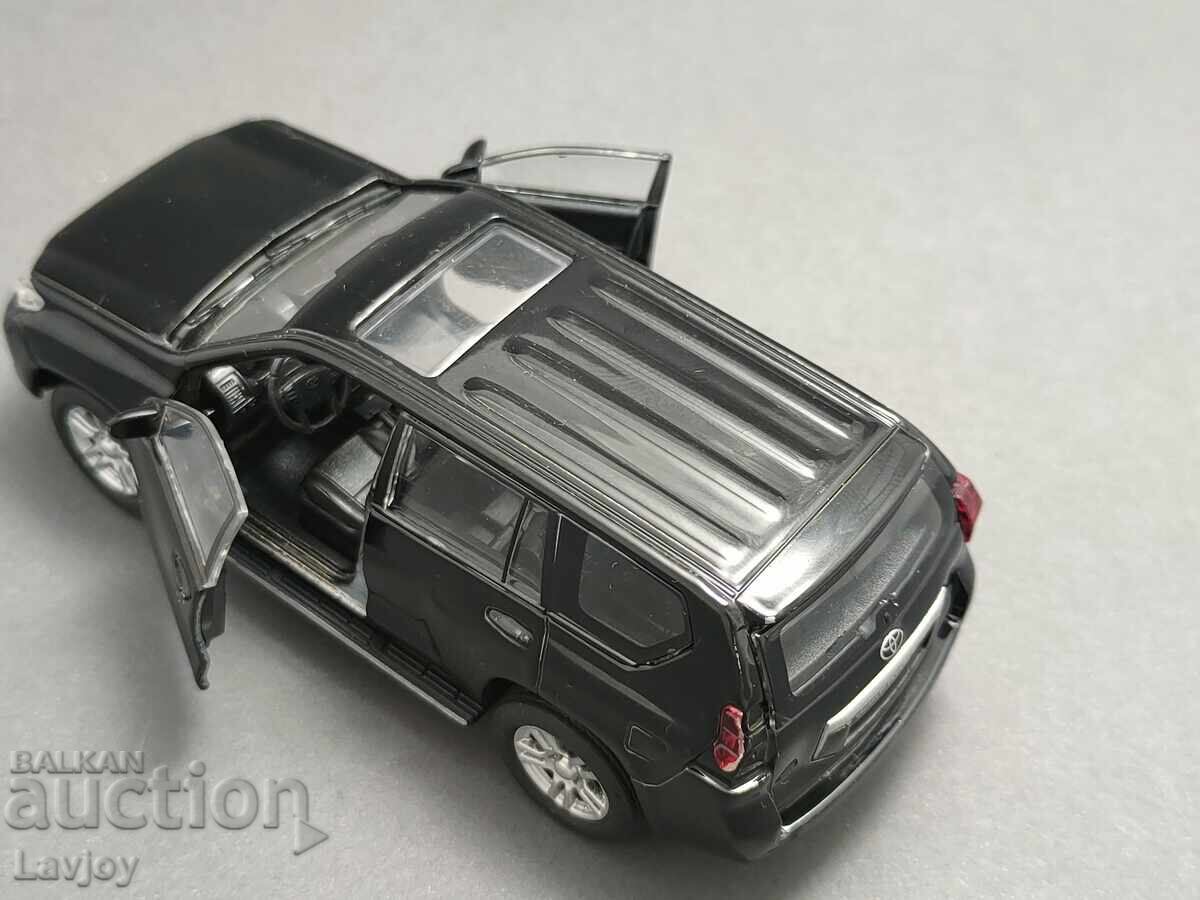 Toyota Land cruiser metal toy car - 6 Toyota Land cruiser metal toy car - 6