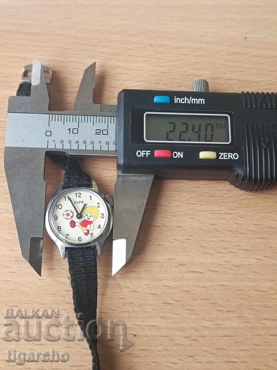 Zarya clock with price 55.00 BGN | € 28.12 Zarya clock with price 55.00 BGN | € 28.12