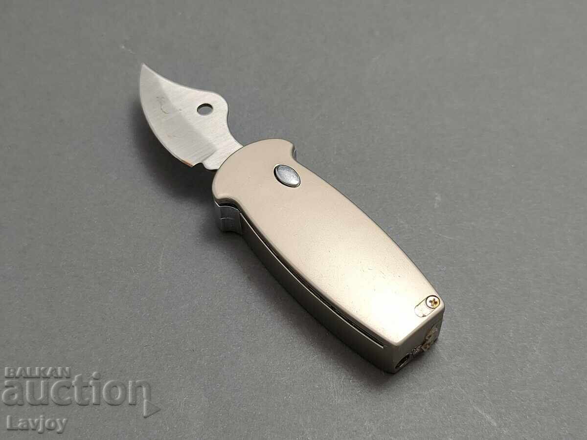 Lighter with folding automatic knife