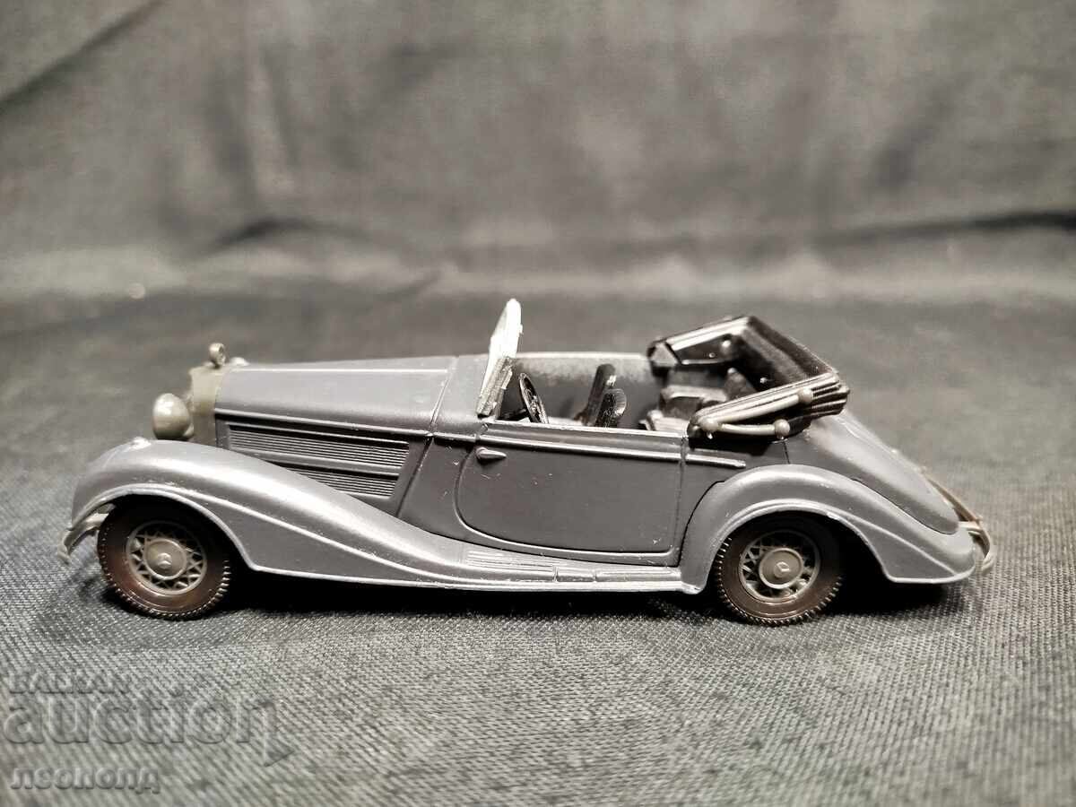 1/43 METAL CAR SCALE MODEL 1939 MERCEDES 540K SOLIDO with price 50.00 BGN | € 25.56 1/43 METAL CAR SCALE MODEL 1939 MERCEDES 540K SOLIDO with price 50.00 BGN | € 25.56