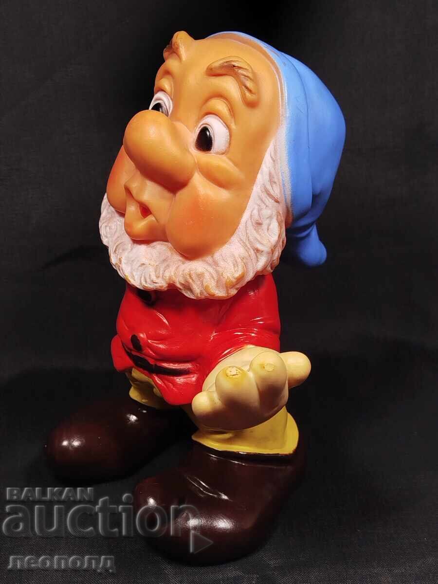 OLD RETRO RUBBER TOY DWARF DOLL DISNEY ITALY with price 40.00 BGN | € 20.45 OLD RETRO RUBBER TOY DWARF DOLL DISNEY ITALY with price 40.00 BGN | € 20.45