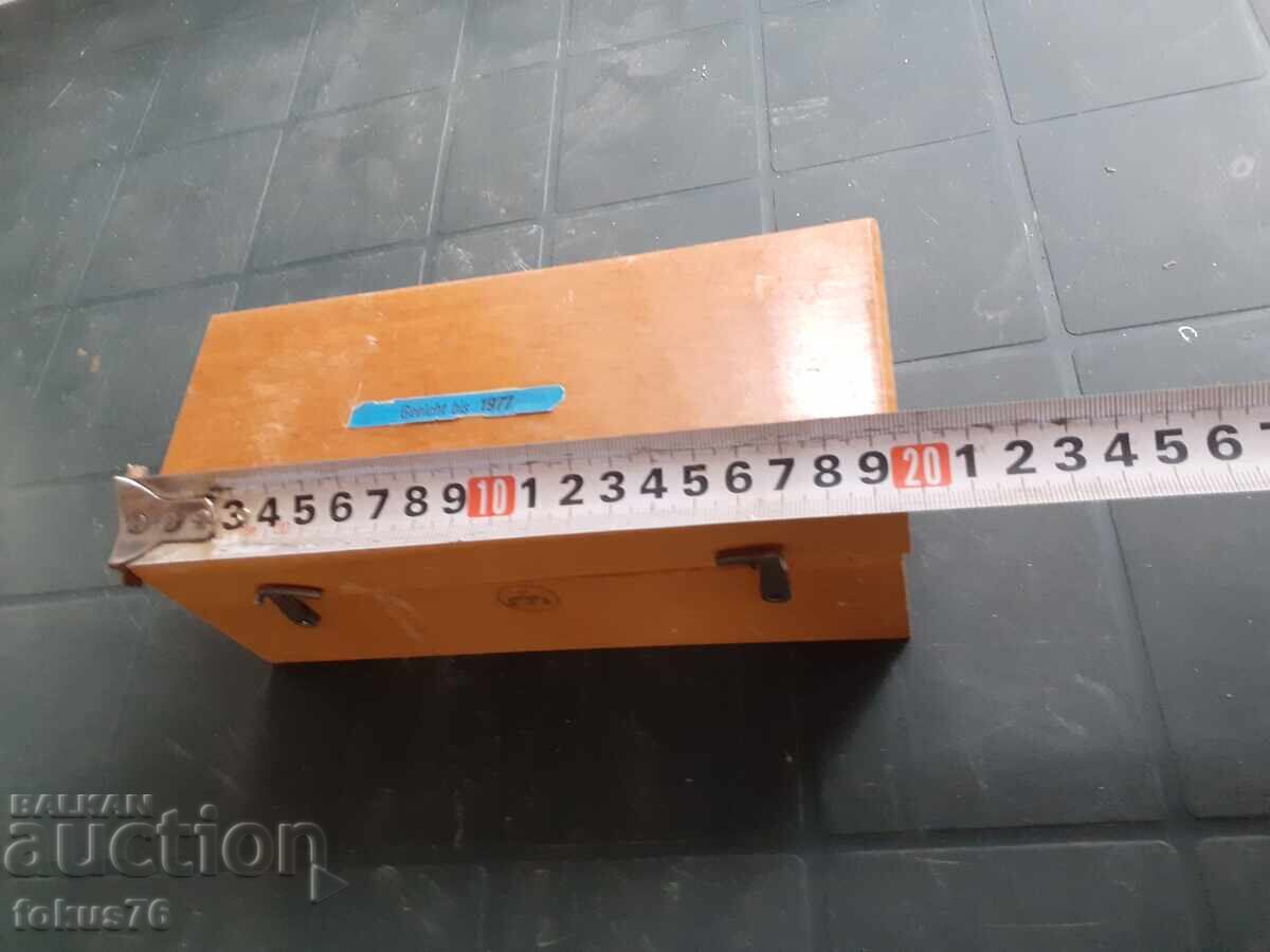 Set of old antique scales with box - bronze - 7 Set of old antique scales with box - bronze - 7