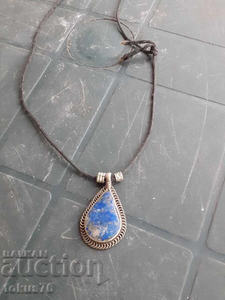 Pendant medallion necklace necklace costume Lapis lazuli with price 45.00 BGN | € 23.01 Pendant medallion necklace necklace costume Lapis lazuli with price 45.00 BGN | € 23.01